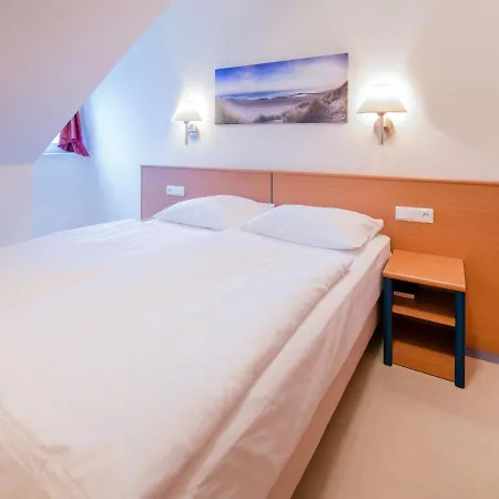 Komfort Appartement Mit 1 Schlafzimmer Und Balkon Im Dachgeschoss 082 *